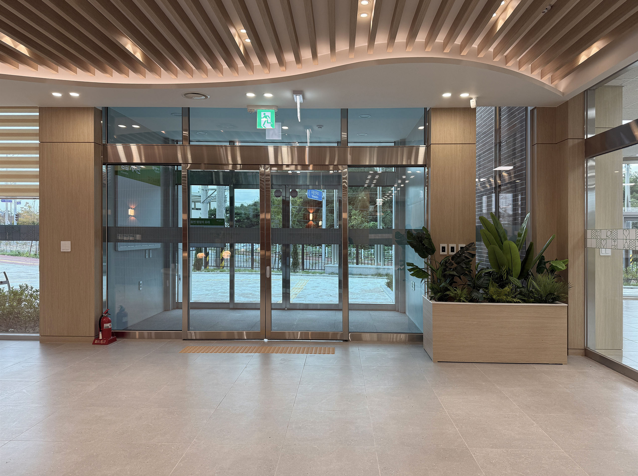 26700_copy_26718_1028381449_HkmvVcZ0_5ccd42b749d35407904175fa2ca0dee46490ec9f.jpg 이미지크게보기