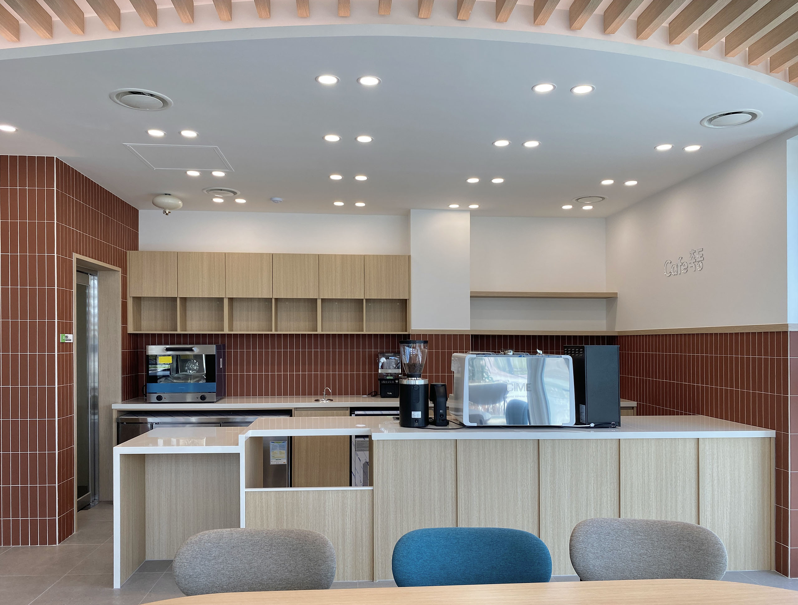 26700_copy_26718_1028381449_vb5CYDgu_8322a2e9f1916ae9f51ec522b4d458e15cc4d207.jpg 이미지크게보기