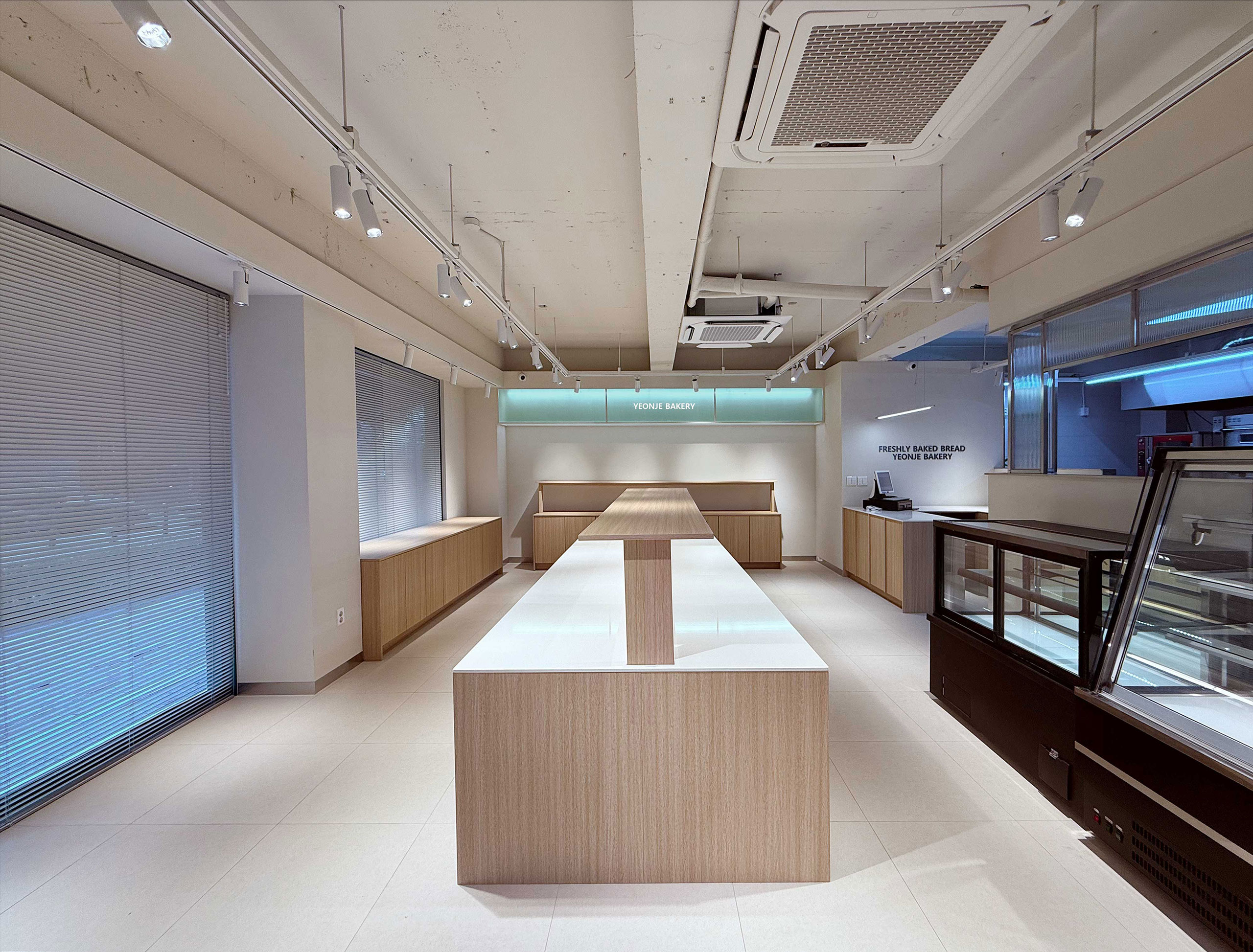 1028381449_vICMATq2_f38e29211a9f28a356470899786bda5bd733d95d.jpg 이미지크게보기